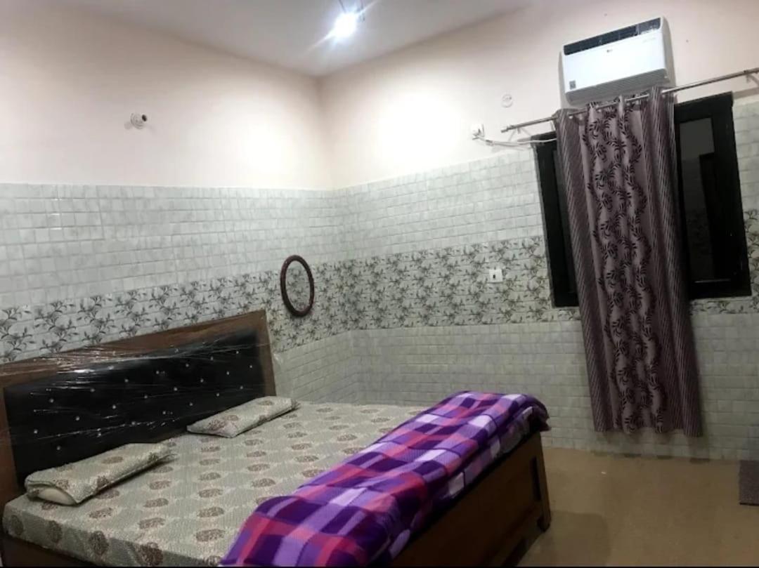 Shri Jagannath Dham Hotel Vrindāvan Exterior foto